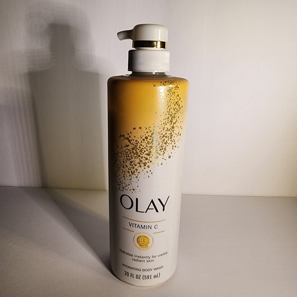Olay Vitamin C & Vitamin B3, Hydrating Body Wash 20 Fl Oz